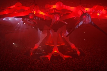 sensation083 sensation083