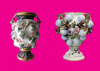 Zīmols "SkujaBraden". Vāze ar putnu kāsi. 2015. Porcelāns, jaukta tehnika. Foto: SkujaBraden // Vāze ar "sniega piku" dekoru. Vācija, Meisene. Forma ap 1740. gadu. Porcelāns, virsglazūras gleznojums. LNMM kolekcija. Foto: Roberts Kaniņš