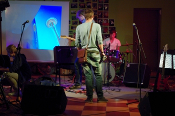 "Butterflies In The City" jauns skaņdarbs un video