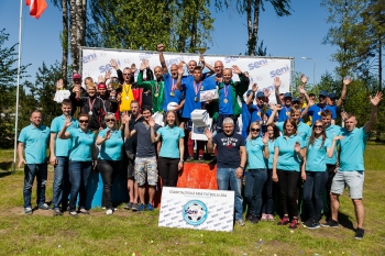 Futbola turnīrā cilvēkiem ar īpašām vajadzībām "Seni Cup" kausu izcīna komanda "Ziedkalne"